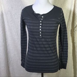 Long sleeved top